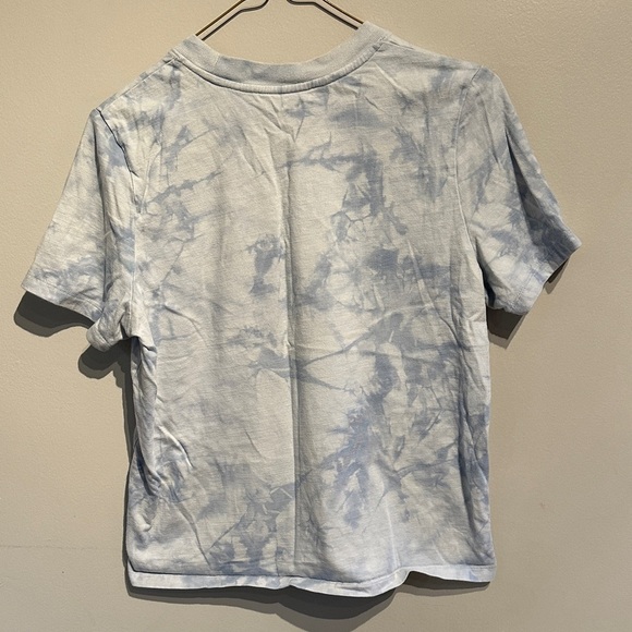 🌸Frank & Oak Blue Tie-Dye Short Sleeve Tee - Picture 4 of 5